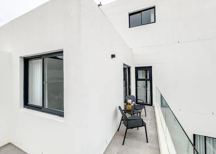 Albany - Sea Point Accommodation